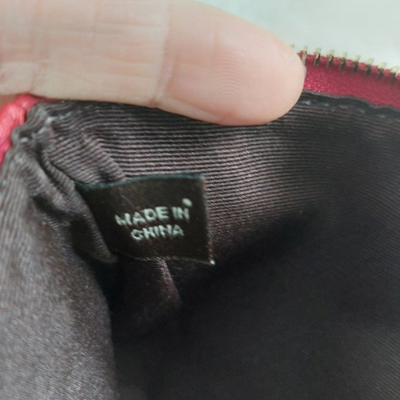 Coach Women's Red Leather Mini Bag/Wristlet - Picture 4 of 8